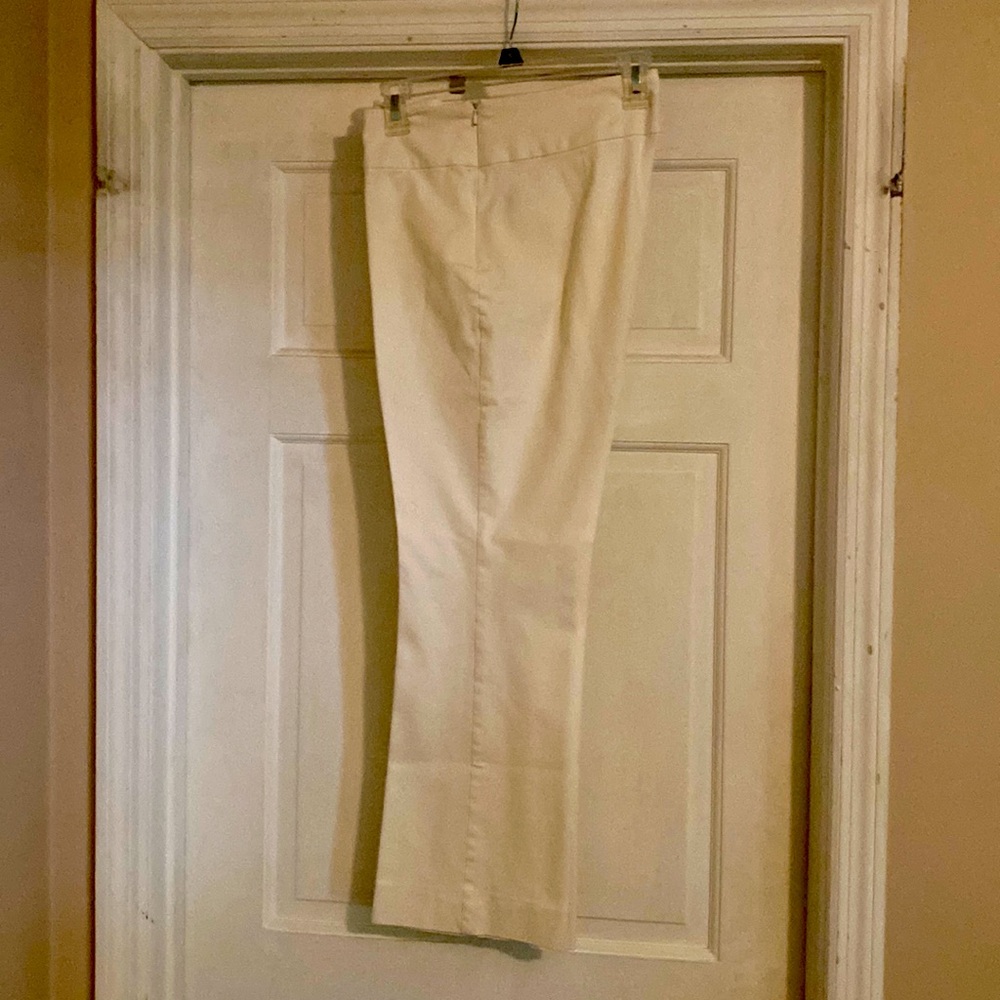 Boston proper white slacks size 10 regular excellent condition, with side zipper